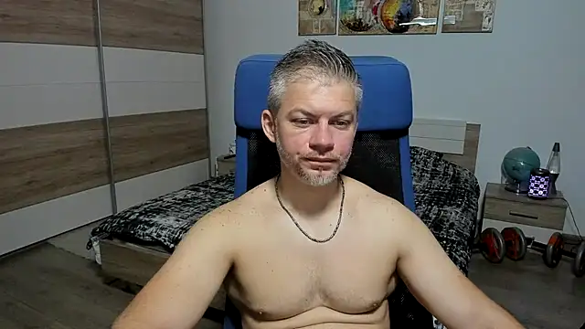 RobbyShawz online show from June 2026 04:10:01 AM