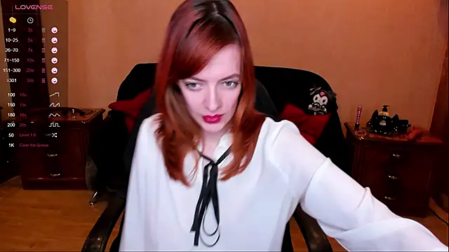 Snapshot of Mary_Yolo chatting on December 2024 12:16:02 PM Mary Yolo online show from December 2024 12:16:02 PM