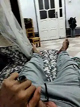 Snapshot of yacinemsila chatting on October 2025 07:26:01 PM yacinemsila online show from October 2025 07:26:01 PM