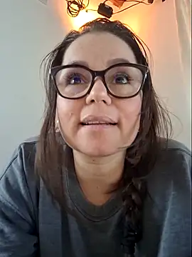 MariaPau 83 online show from May 2026 02:45:01 PM