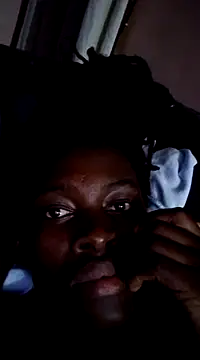 Snapshot of _cutemelania chatting on February 2025 09:10:01 PM cutemelania online show from February 2025 09:10:01 PM