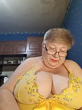 Lena Gaby online show from June 2026 07:06:02 PM