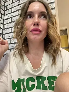 Snapshot of Chel_sea_ chatting on December 2024 09:45:02 PM Chel sea online show from December 2024 09:45:02 PM