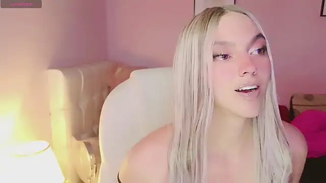 EvaEvangeline online show from October 2025 05:50:02 AM