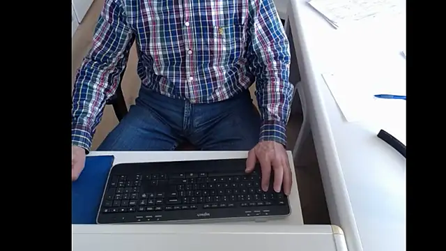Snapshot of dutchpornking chatting on January 2025 10:06:01 AM dutchpornking online show from January 2025 10:06:01 AM
