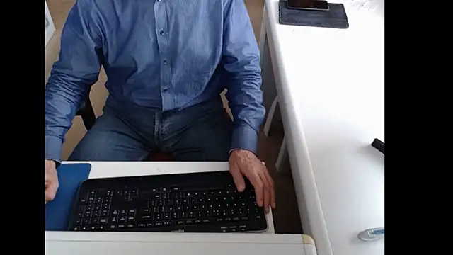 Snapshot of dutchpornking chatting on September 2025 07:10:02 AM dutchpornking online show from September 2025 07:10:02 AM