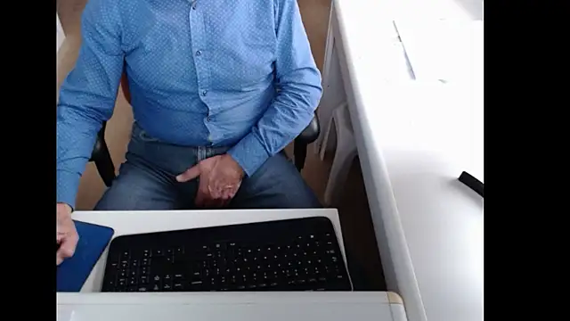 Snapshot of dutchpornking chatting on November 2025 09:11:02 AM dutchpornking online show from November 2025 09:11:02 AM