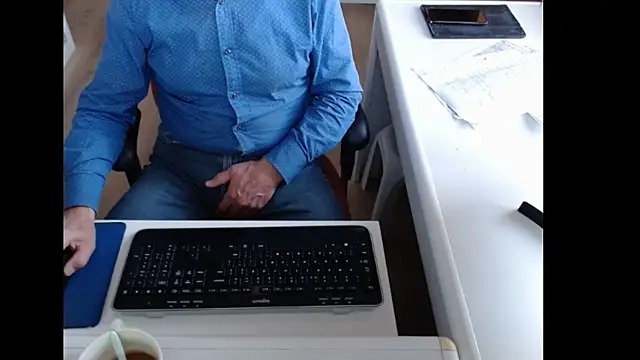 Snapshot of dutchpornking chatting on November 2025 08:17:02 AM dutchpornking online show from November 2025 08:17:02 AM