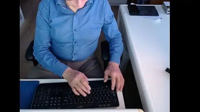 dutchpornking online show from January 2026 08:09:02 AM