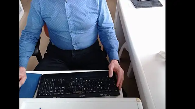 dutchpornking online show from March 2026 07:35:01 AM