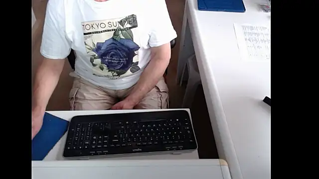 dutchpornking online show from June 2026 06:38:02 AM