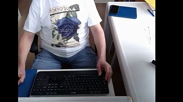 dutchpornking online show from June 2026 06:39:01 AM
