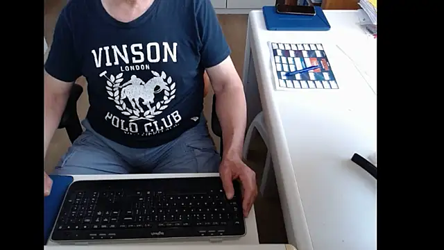 dutchpornking online show from June 2026 06:21:02 AM