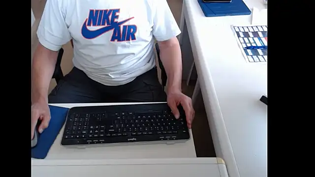 dutchpornking online show from July 2026 06:08:02 AM