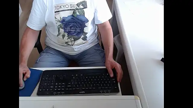 dutchpornking online show from July 2026 06:05:01 AM