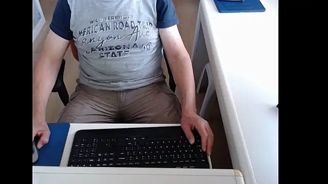 dutchpornking online show from July 2026 06:20:01 AM