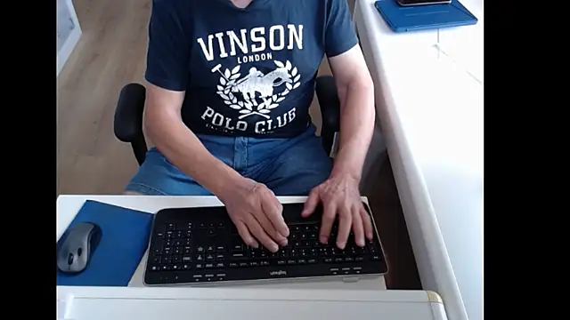 dutchpornking online show from August 2026 09:41:02 AM