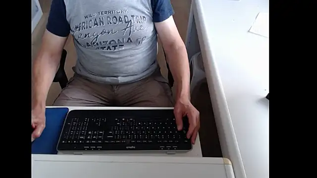 dutchpornking online show from August 2026 07:55:02 AM