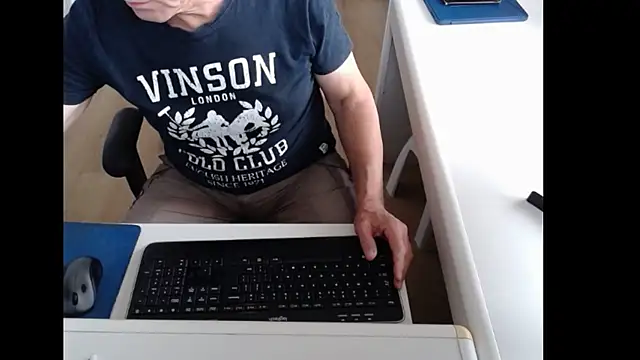 dutchpornking online show from August 2026 06:29:02 AM