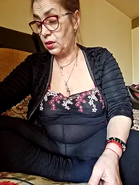 Snapshot of Chriss_Tinaa chatting on March 2026 08:30:01 AM Chriss Tinaa online show from March 2026 08:30:01 AM