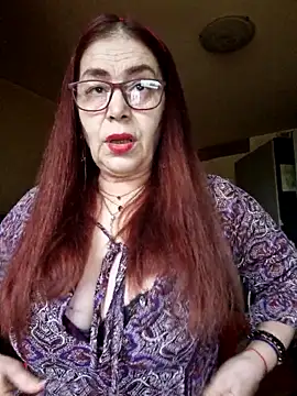 Snapshot of Chriss_Tinaa chatting on May 2026 03:57:02 AM Chriss Tinaa online show from May 2026 03:57:02 AM
