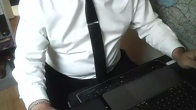 Snapshot of DUDURA@xh chatting on January 2025 02:19:01 PM DUDURAxh online show from January 2025 02:19:01 PM