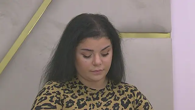 BustyMadison online show from October 2025 07:41:02 AM