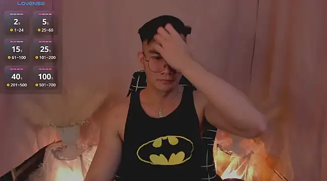 000batman000 online show from December 2024 10:25:01 AM