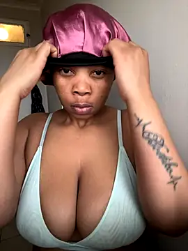 cherrybabe76 online show from October 2025 03:10:01 PM