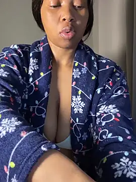 Snapshot of cherrybabe76 chatting on November 2025 06:38:02 AM cherrybabe76 online show from November 2025 06:38:02 AM