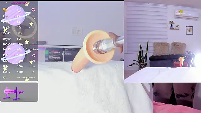 sofi velez online show from February 2025 01:22:01 AM