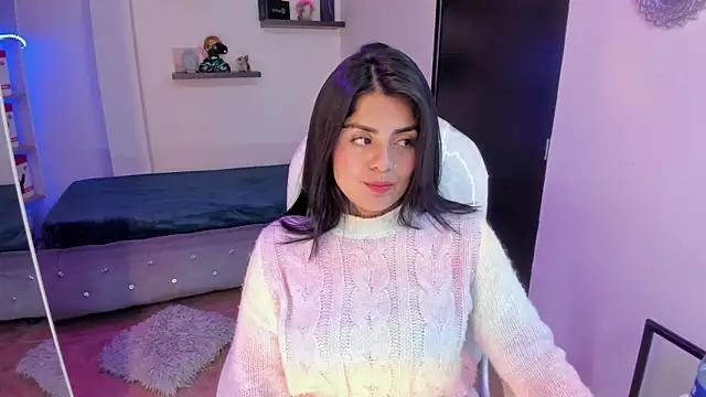 Snapshot of Catalinaa_martinez chatting on January 2025 07:25:02 AM Catalinaa martinez online show from January 2025 07:25:02 AM