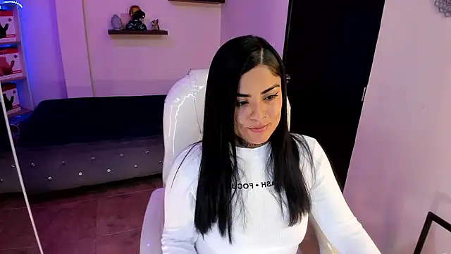 Snapshot of Catalinaa_martinez chatting on March 2025 07:37:01 PM Catalinaa martinez online show from March 2025 07:37:01 PM