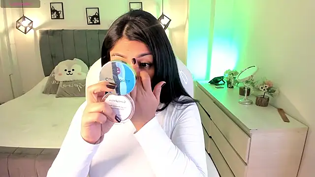 Snapshot of Catalinaa_martinez chatting on September 2025 03:17:02 AM Catalinaa martinez online show from September 2025 03:17:02 AM