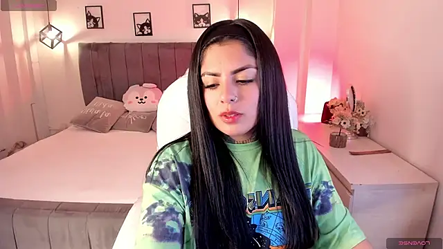 Snapshot of Catalinaa_martinez chatting on September 2025 02:44:02 AM Catalinaa martinez online show from September 2025 02:44:02 AM