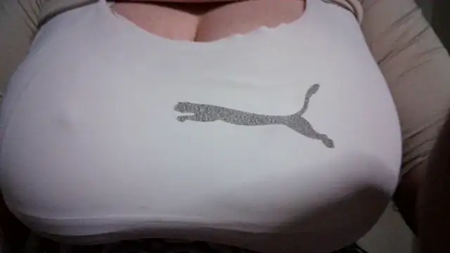 AnnyelinnaLove online show from December 2025 10:37:02 PM