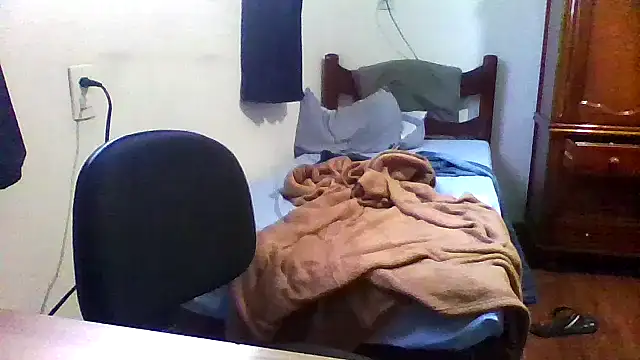 SAFADINHO-25 online show from February 2025 09:10:01 PM