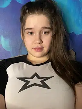 Snapshot of HornyGirlH chatting on December 2024 12:31:02 AM HornyGirlH online show from December 2024 12:31:02 AM