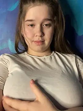 Snapshot of HornyGirlH chatting on January 2025 12:35:02 AM HornyGirlH online show from January 2025 12:35:02 AM