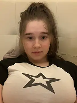 Snapshot of HornyGirlH chatting on February 2025 04:26:02 AM HornyGirlH online show from February 2025 04:26:02 AM
