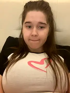Snapshot of HornyGirlH chatting on September 2025 12:10:02 AM HornyGirlH online show from September 2025 12:10:02 AM