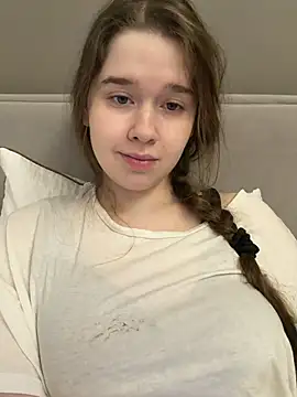 HornyGirlH online show from May 2026 04:39:02 AM