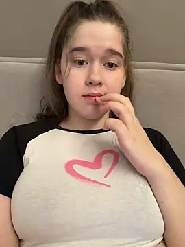 HornyGirlH online show from May 2026 05:57:02 AM