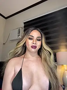 Snapshot of MISSANACONDA chatting on January 2025 02:35:01 PM MISSANACONDA online show from January 2025 02:35:01 PM