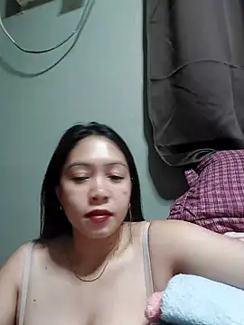 Snapshot of MissKitty31 chatting on April 2026 01:46:02 PM MissKitty31 online show from April 2026 01:46:02 PM