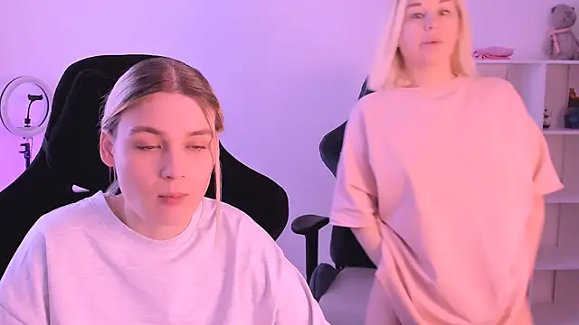 hotblonds online show from January 2025 10:12:02 AM