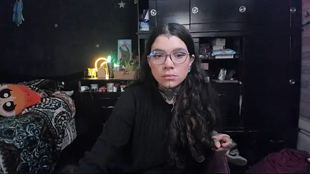 Snapshot of Lilmarieee chatting on February 2025 10:58:01 PM Lilmarieee online show from February 2025 10:58:01 PM