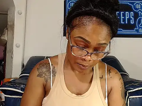 alexiaao9 online show from May 2026 06:24:02 PM