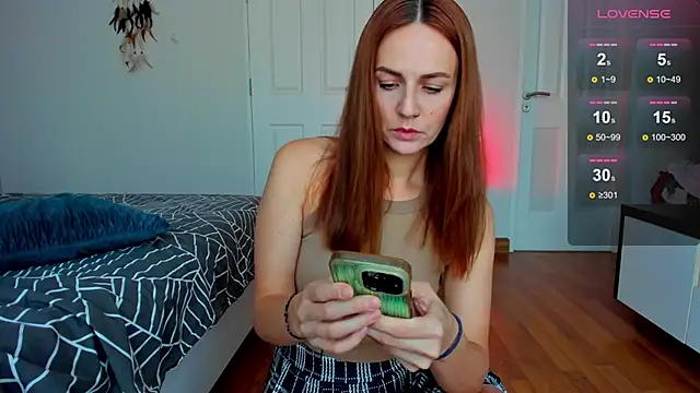Snapshot of BritneyHall chatting on January 2025 10:09:02 AM BritneyHall online show from January 2025 10:09:02 AM