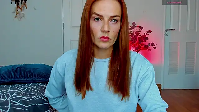 Snapshot of BritneyHall chatting on February 2025 08:15:02 AM BritneyHall online show from February 2025 08:15:02 AM